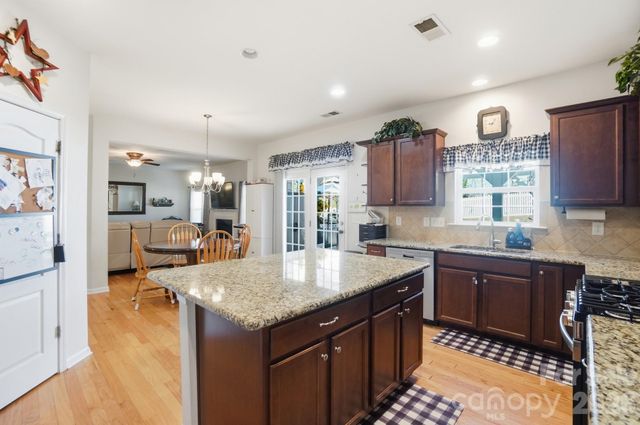 9202 Perseverance Drive, Harrisburg, NC 28075