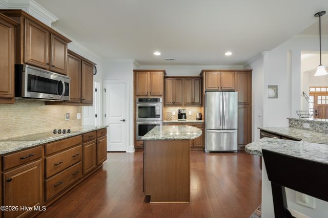 8343 Compass Pointe East Wynd NE, Leland, NC 28451