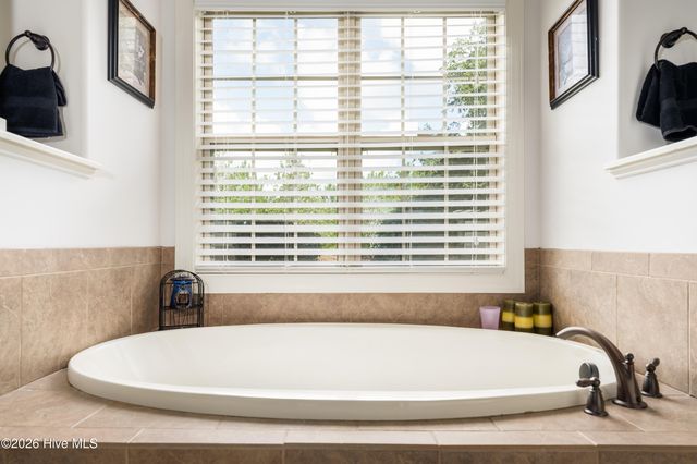 8343 Compass Pointe East Wynd NE, Leland, NC 28451