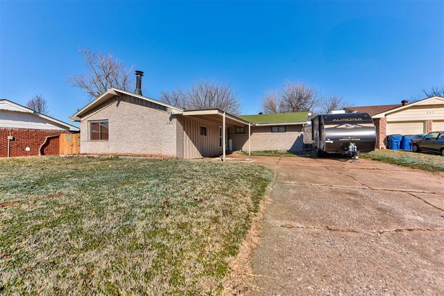 343 W Birch Drive, Mustang, OK 73064
