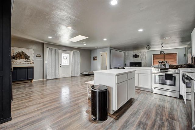 343 W Birch Drive, Mustang, OK 73064