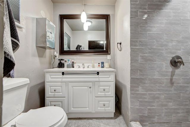 343 W Birch Drive, Mustang, OK 73064