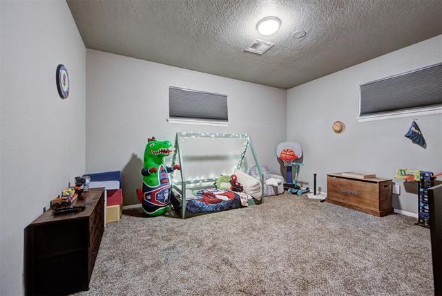 343 W Birch Drive, Mustang, OK 73064