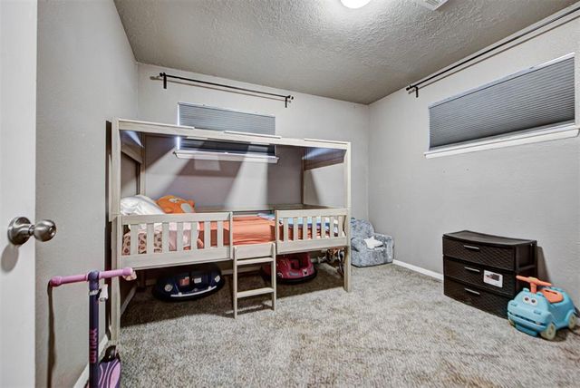 343 W Birch Drive, Mustang, OK 73064