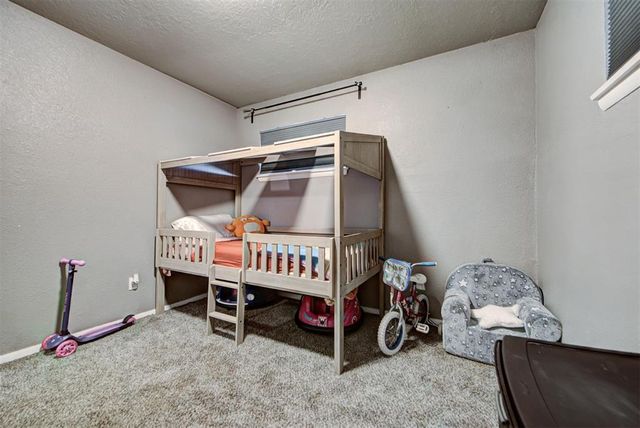 343 W Birch Drive, Mustang, OK 73064