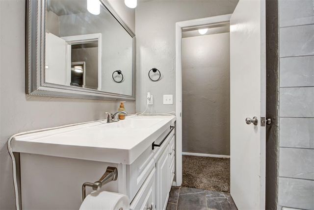 343 W Birch Drive, Mustang, OK 73064