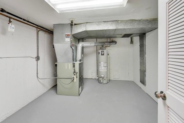 1421 Cynthia Avenue, Park Ridge, IL 60068