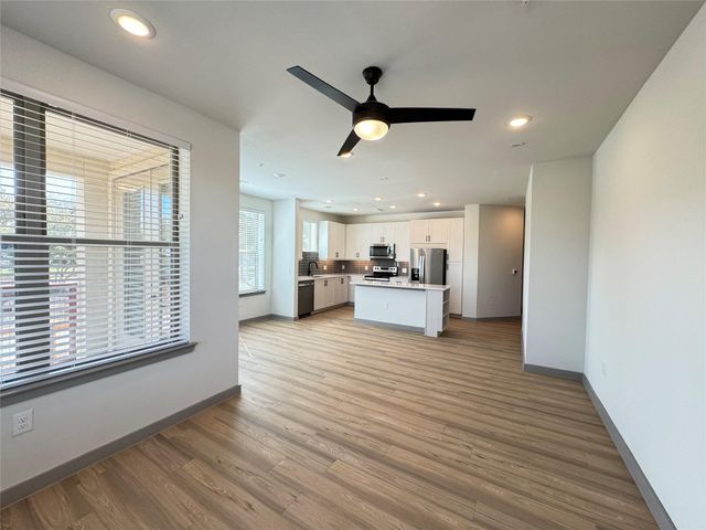 11604 Stonehollow Dr B8.116, Austin, TX 78758