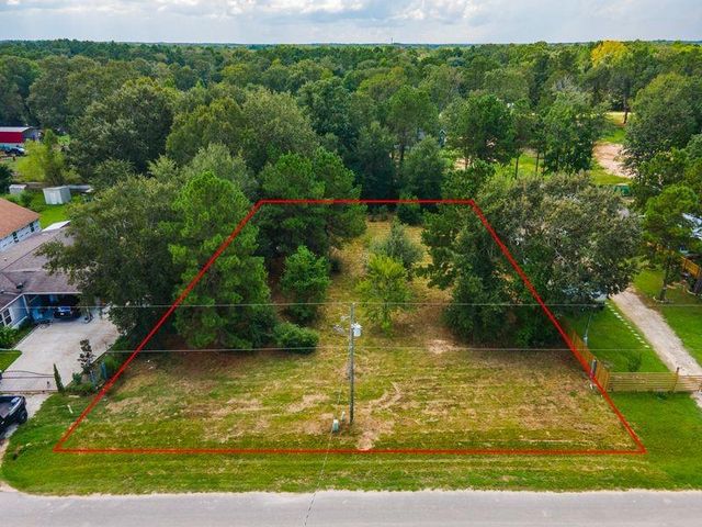 504 County Road 3415, Cleveland, TX 77327