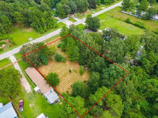 504 County Road 3415, Cleveland, TX 77327