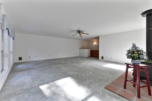 27565 Tiger Creek Rd, Pioneer, CA 95666