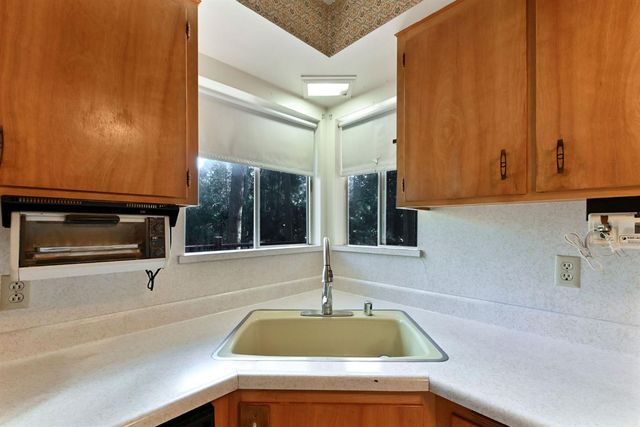 27565 Tiger Creek Rd, Pioneer, CA 95666