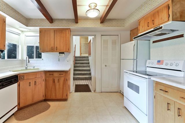 27565 Tiger Creek Rd, Pioneer, CA 95666