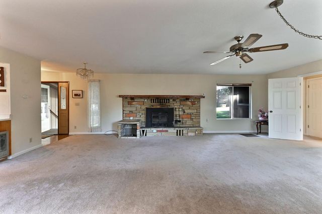 27565 Tiger Creek Rd, Pioneer, CA 95666