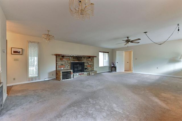 27565 Tiger Creek Rd, Pioneer, CA 95666