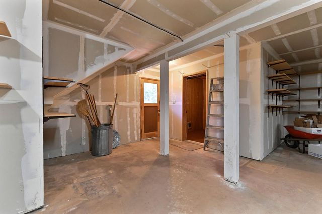 27565 Tiger Creek Rd, Pioneer, CA 95666