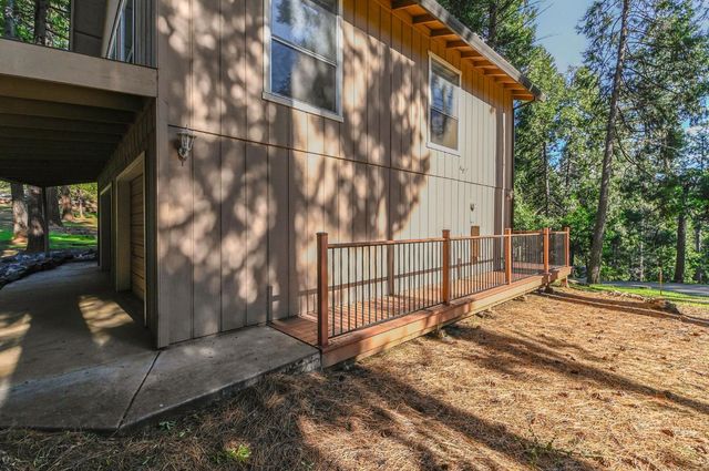 27565 Tiger Creek Rd, Pioneer, CA 95666