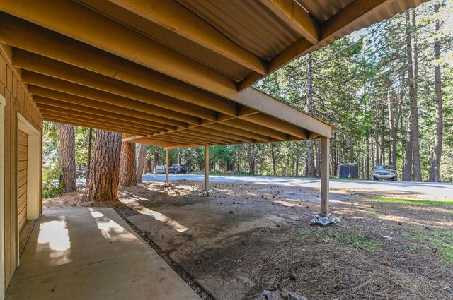 27565 Tiger Creek Rd, Pioneer, CA 95666