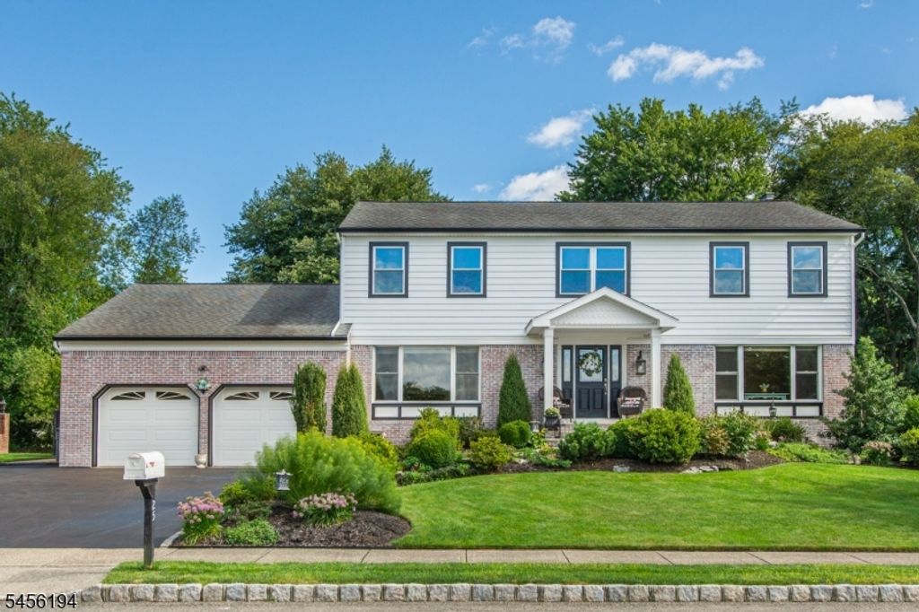 25 Crestwood Ave West, Fairfield Twp., NJ 07004 — exterior