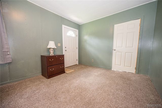 9754 Southwestern Boulevard, Evans, NY 14006