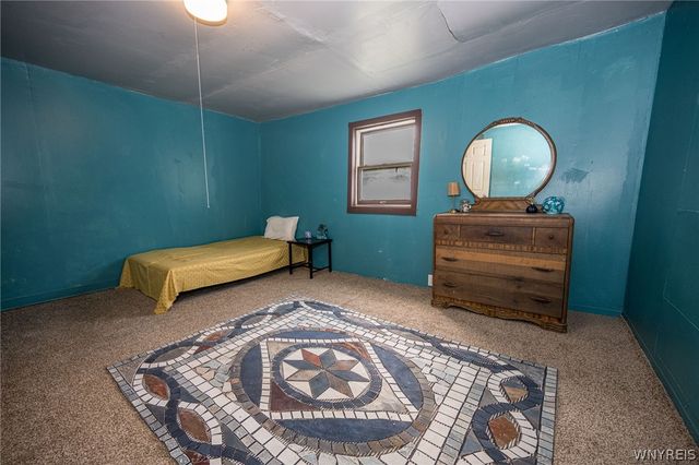 9754 Southwestern Boulevard, Evans, NY 14006