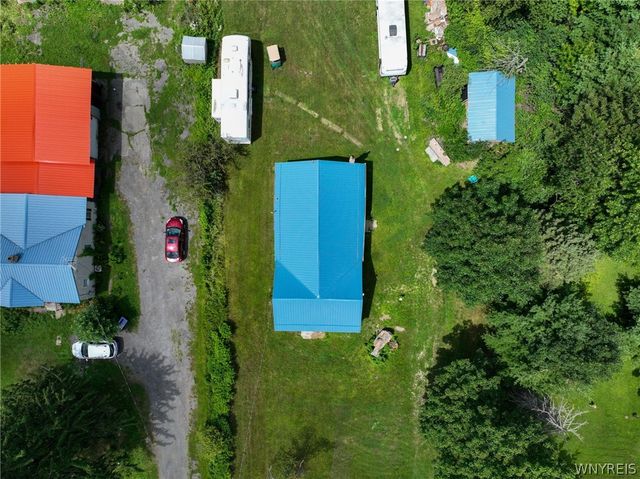 9754 Southwestern Boulevard, Evans, NY 14006