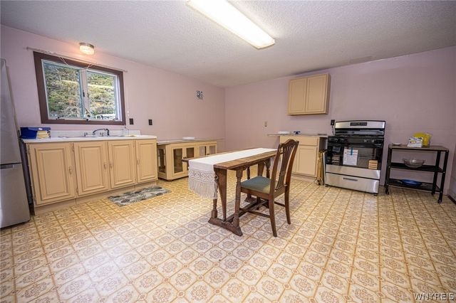 9754 Southwestern Boulevard, Evans, NY 14006