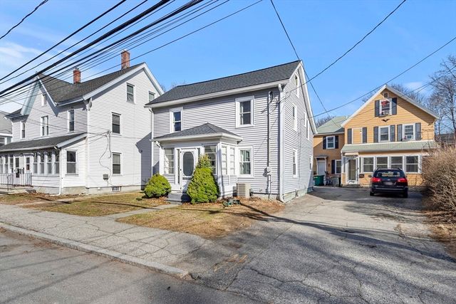 21 Chestnut St, Woburn, MA 01801