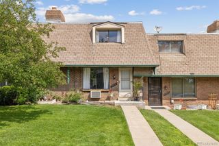 7711 W GLASGOW Place, Littleton, CO 80128