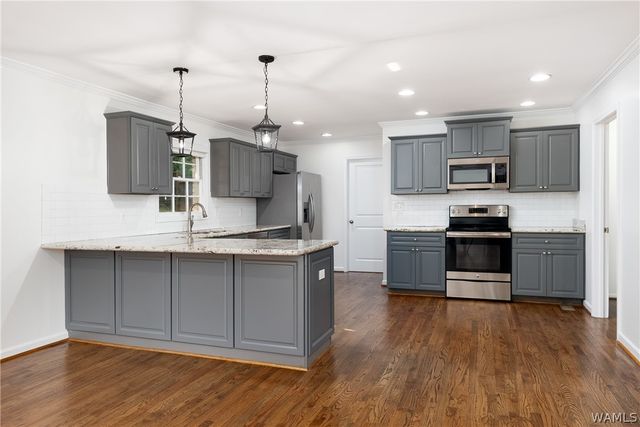 1636 WOODRIDGE, Tuscaloosa, AL 35406