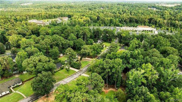 1636 WOODRIDGE, Tuscaloosa, AL 35406