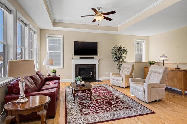 50 Halfmoon Lane, Williston, VT 05495