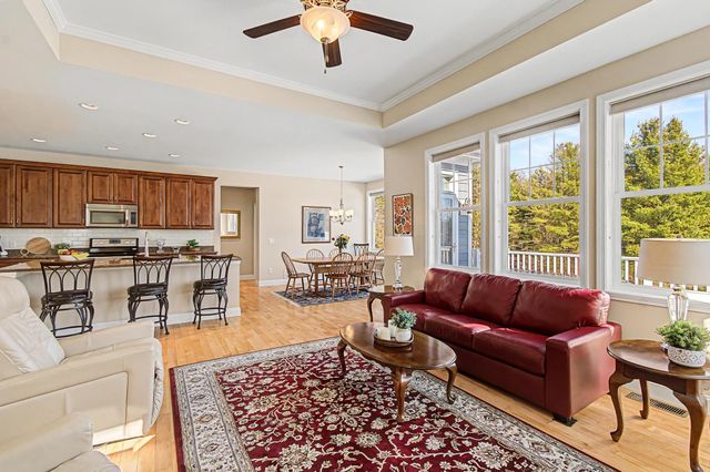 50 Halfmoon Lane, Williston, VT 05495