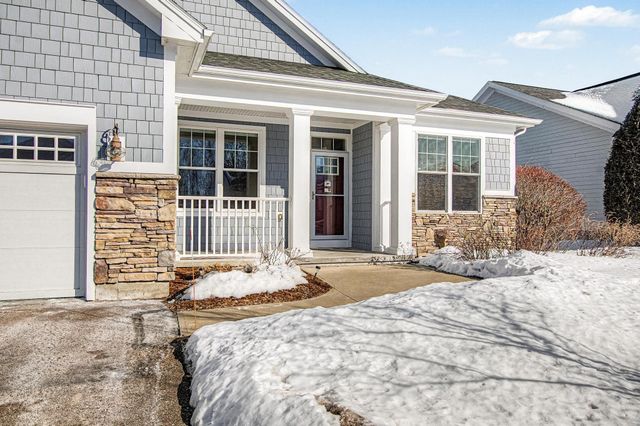 50 Halfmoon Lane, Williston, VT 05495