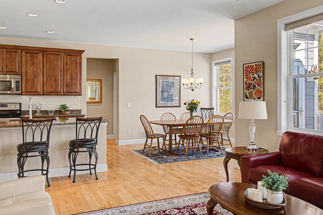 50 Halfmoon Lane, Williston, VT 05495