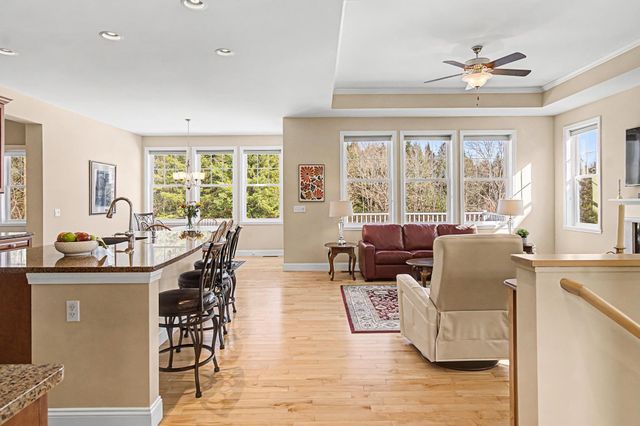 50 Halfmoon Lane, Williston, VT 05495