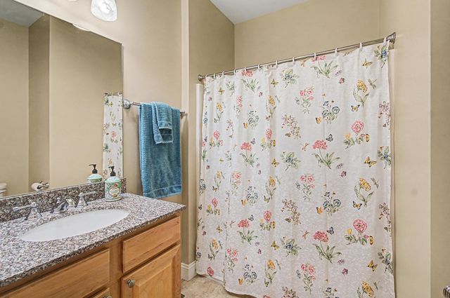 50 Halfmoon Lane, Williston, VT 05495