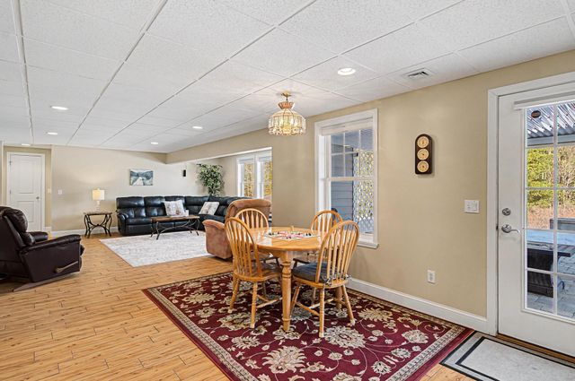 50 Halfmoon Lane, Williston, VT 05495