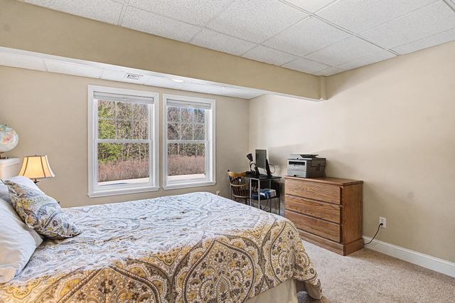 50 Halfmoon Lane, Williston, VT 05495