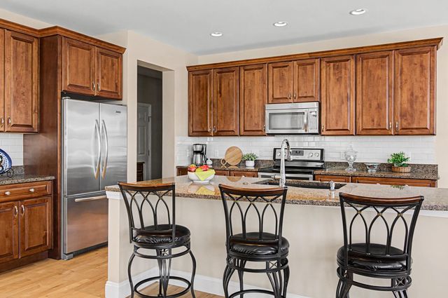 50 Halfmoon Lane, Williston, VT 05495