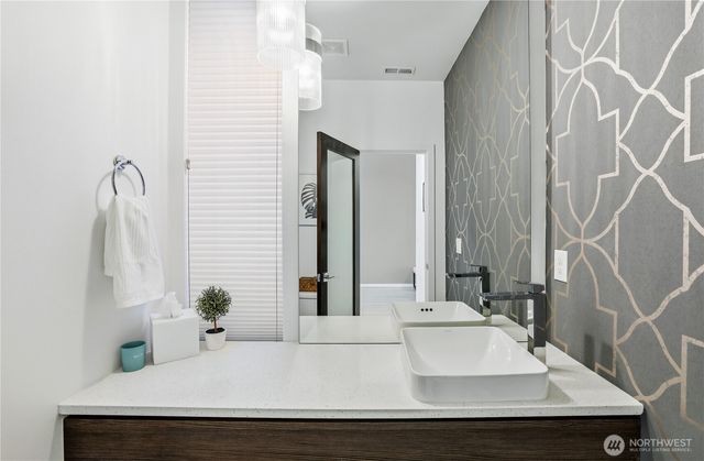 5661 Great Glen Road SW, Port Orchard, WA 98367