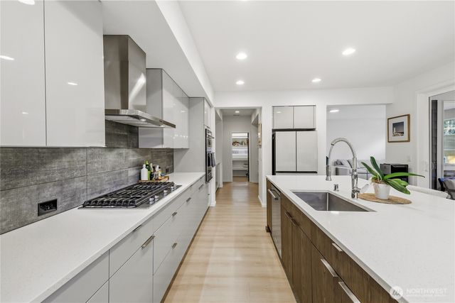 5661 Great Glen Road SW, Port Orchard, WA 98367