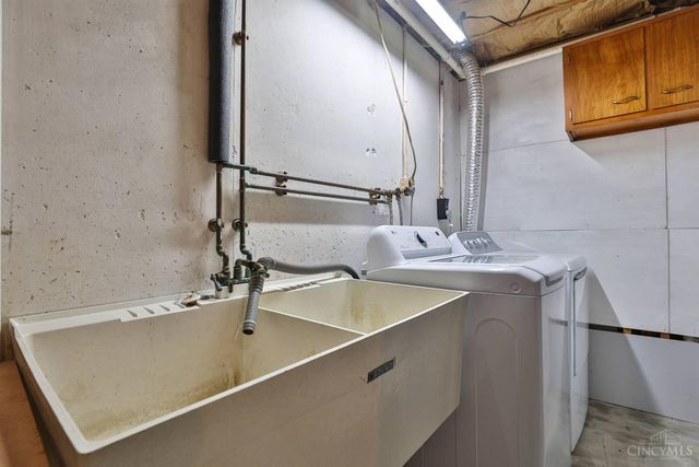 6942 Cleves Warsaw Pike, Green Twp, OH 45233