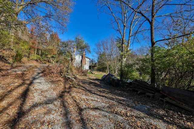 6942 Cleves Warsaw Pike, Green Twp, OH 45233