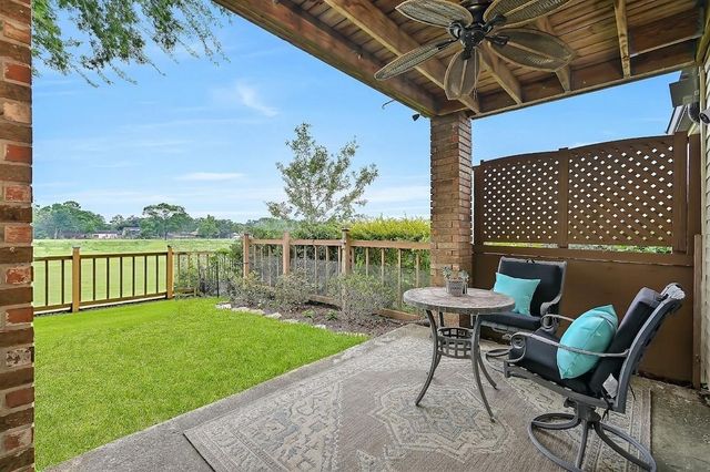 15952 Seahorse Drive 282, Houston, TX 77062