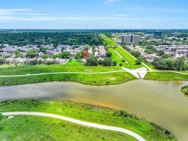 15952 Seahorse Drive 282, Houston, TX 77062