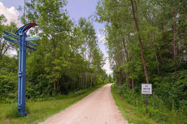 4900 Meadville Street, Excelsior, MN 55331