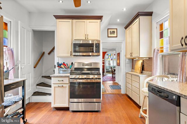 109 CENTRE ST, Beach Haven, NJ 08008