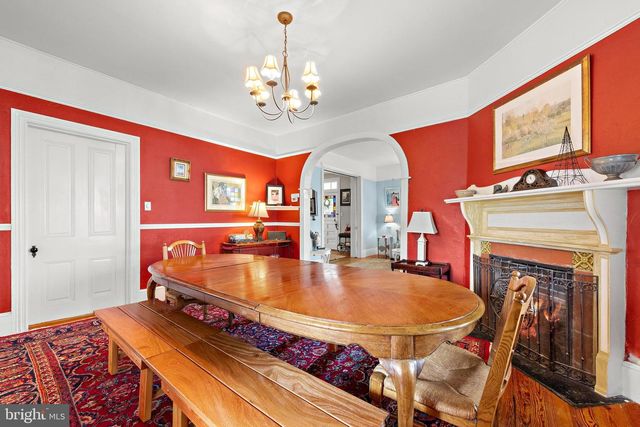 109 CENTRE ST, Beach Haven, NJ 08008