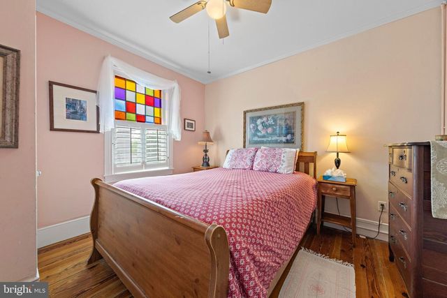 109 CENTRE ST, Beach Haven, NJ 08008